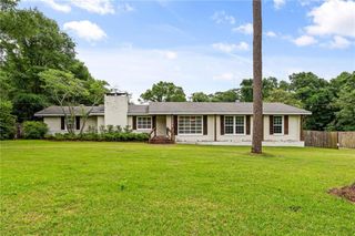 363 Mcqueen Avenue, Mobile, AL 36609