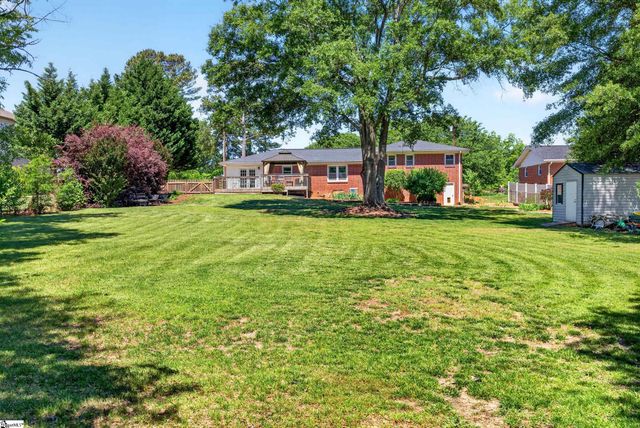 104 Central Avenue, Mauldin, SC 29662