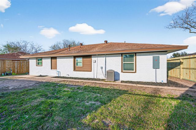 6621 Jason Street, Houston, TX 77074