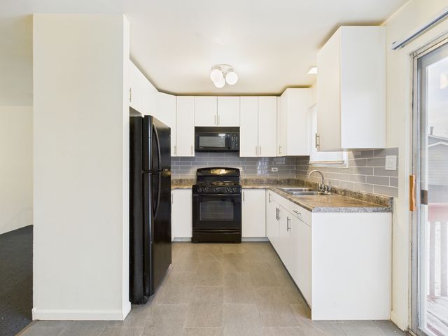 17681 Country Club Drive, Country Club Hills, IL 60478