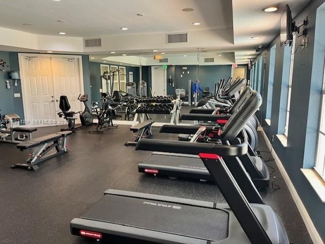 5762 Hampton 5762, Tamarac, FL 33321