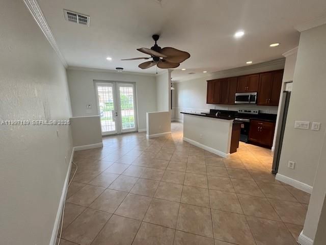 5762 Hampton 5762, Tamarac, FL 33321
