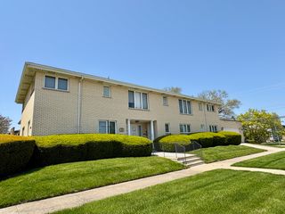 5600 Saint Charles Road, Berkeley, IL 60163