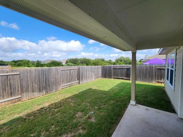 313 Gaida Loop LOOP, Georgetown, TX 78628
