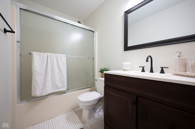 10194 Buell Drive, Avon, IN 46123