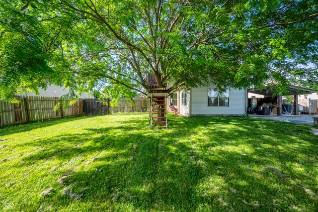 10194 Buell Drive, Avon, IN 46123
