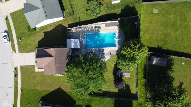 10194 Buell Drive, Avon, IN 46123