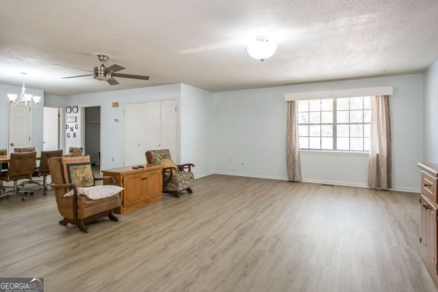 3113 Ware Street, Blackshear, GA 31516