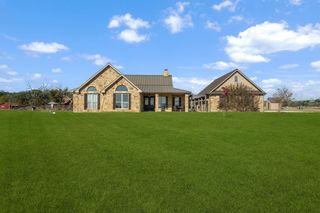 5730 Hwy 27, Center Point, TX 78010