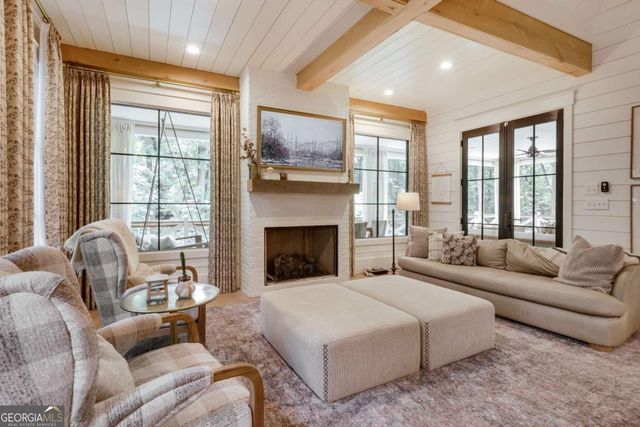 185 Oakland Way, Athens, GA 30606