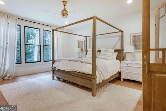 185 Oakland Way, Athens, GA 30606