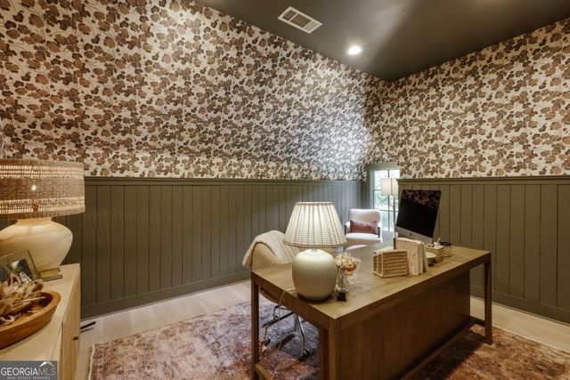 185 Oakland Way, Athens, GA 30606