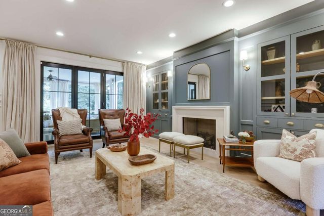 185 Oakland Way, Athens, GA 30606