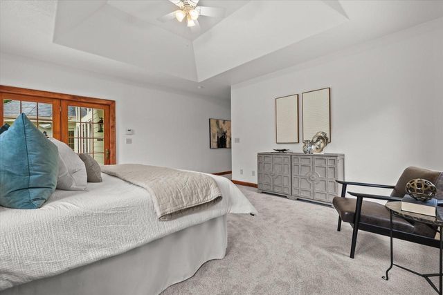 N69W34498 Oconomowoc ROAD, Oconomowoc, WI 53066