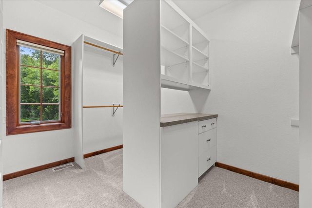 N69W34498 Oconomowoc ROAD, Oconomowoc, WI 53066