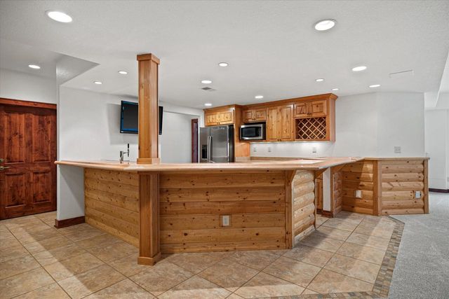 N69W34498 Oconomowoc ROAD, Oconomowoc, WI 53066