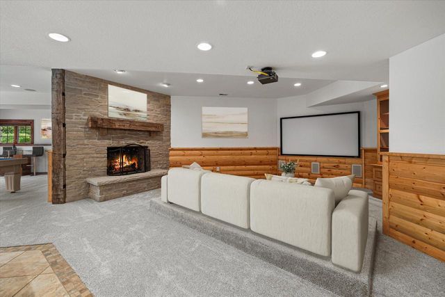 N69W34498 Oconomowoc ROAD, Oconomowoc, WI 53066