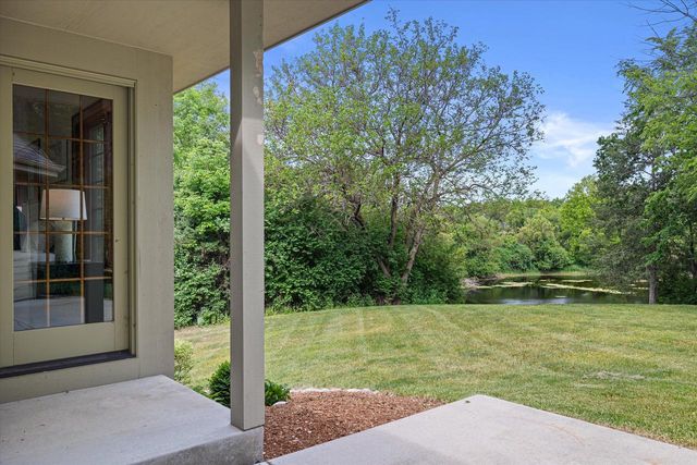 N69W34498 Oconomowoc ROAD, Oconomowoc, WI 53066