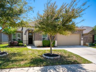 919 Hi Path, New Braunfels, TX 78130