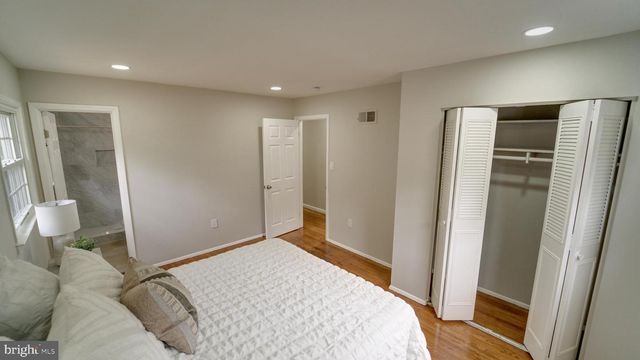 2208 PRINCESS ANNE LN, Woodbridge, VA 22191