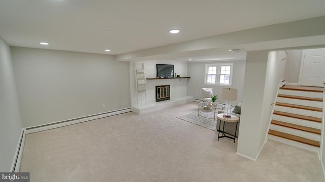 2208 PRINCESS ANNE LN, Woodbridge, VA 22191