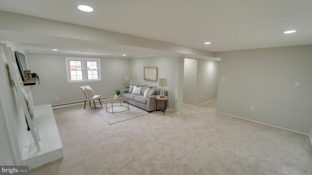 2208 PRINCESS ANNE LN, Woodbridge, VA 22191