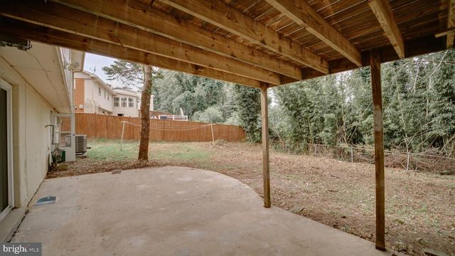 2208 PRINCESS ANNE LN, Woodbridge, VA 22191