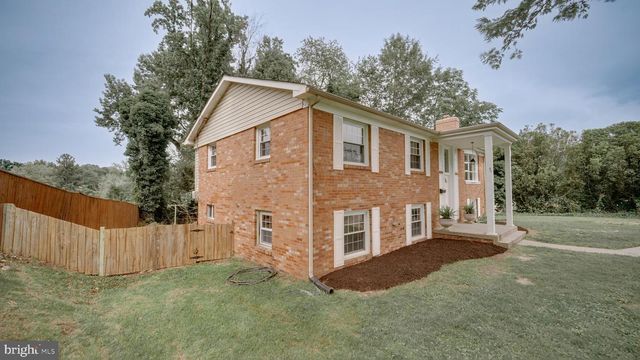 2208 PRINCESS ANNE LN, Woodbridge, VA 22191