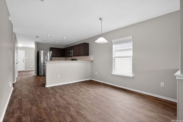 6523 Port Elizabeth, Converse, TX 78109