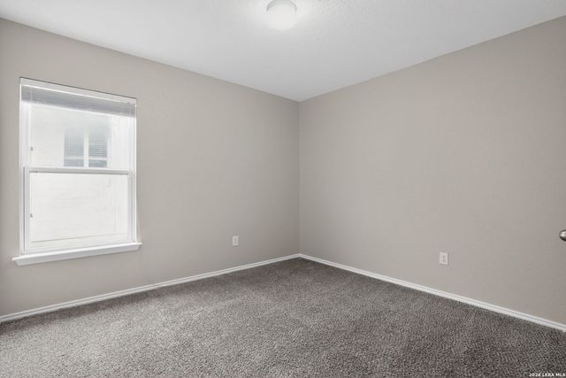 6523 Port Elizabeth, Converse, TX 78109