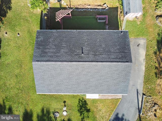 8 POLLY TRL, Fairfield, PA 17320