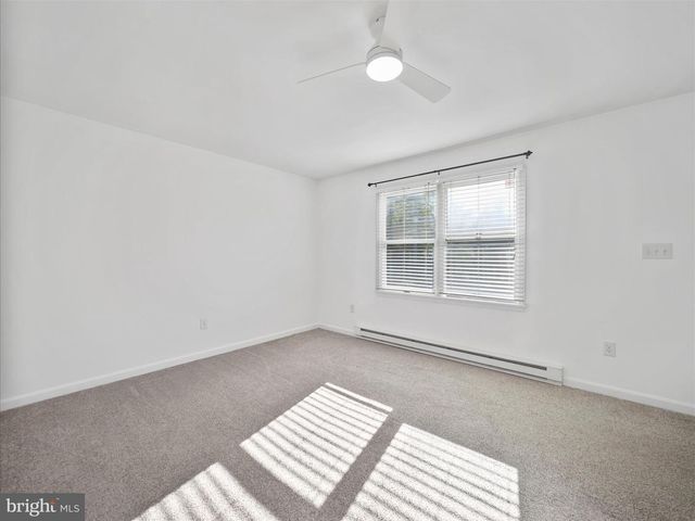 8 POLLY TRL, Fairfield, PA 17320