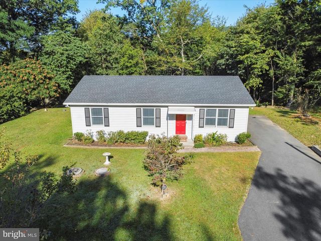 8 POLLY TRL, Fairfield, PA 17320