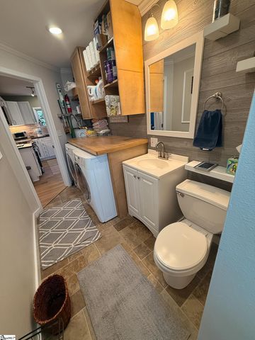 320 Ackley Road, Greenville, SC 29607