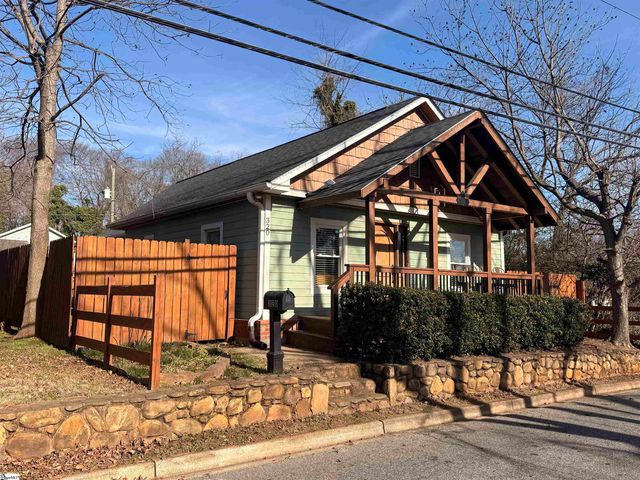 320 Ackley Road, Greenville, SC 29607