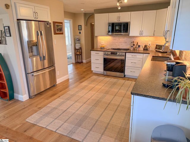 320 Ackley Road, Greenville, SC 29607