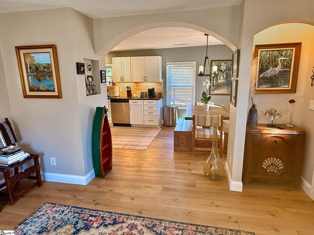 320 Ackley Road, Greenville, SC 29607