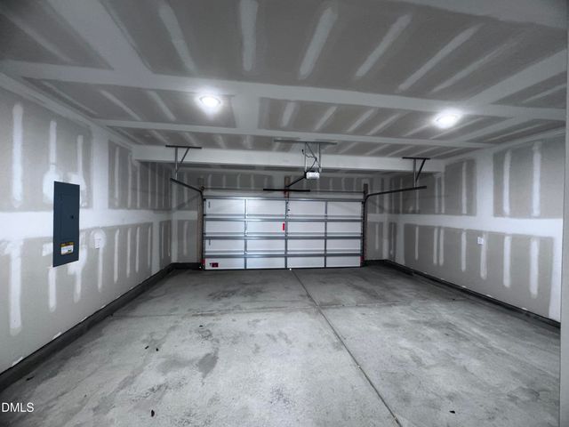 62 Thistle Patch Place, Angier, NC 27501