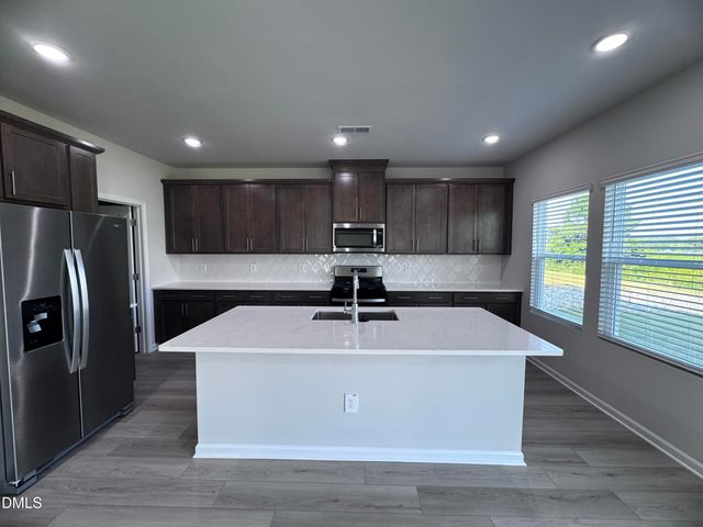 62 Thistle Patch Place, Angier, NC 27501