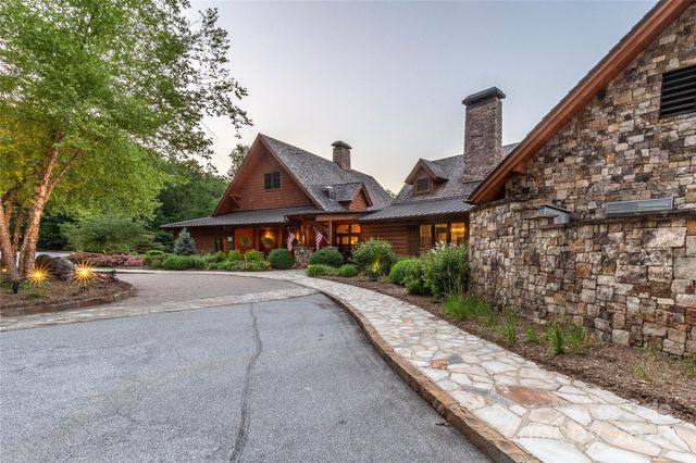 126 Mossycup Court, Tuckasegee, NC 28783