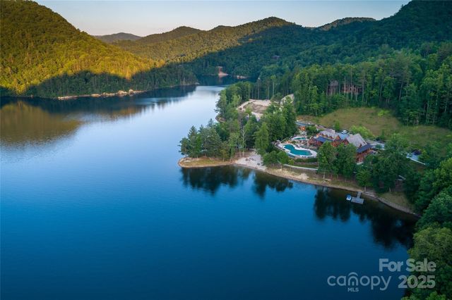 126 Mossycup Court, Tuckasegee, NC 28783