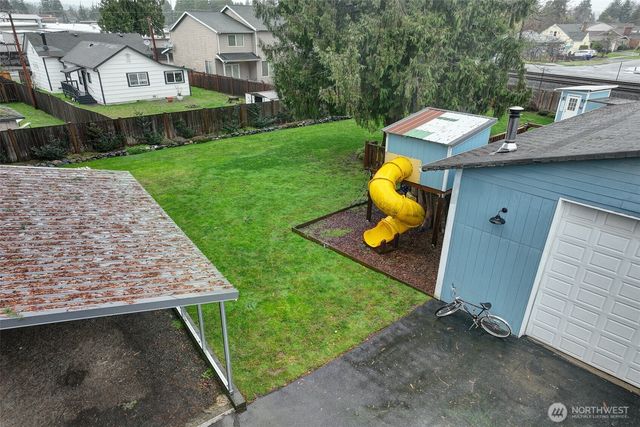 803 3rd Avenue NW, Puyallup, WA 98371