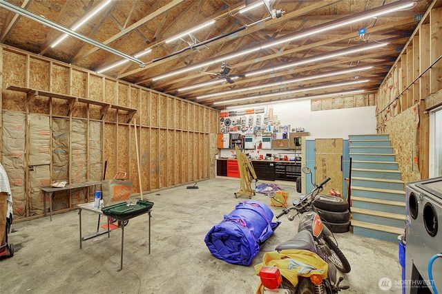 803 3rd Avenue NW, Puyallup, WA 98371