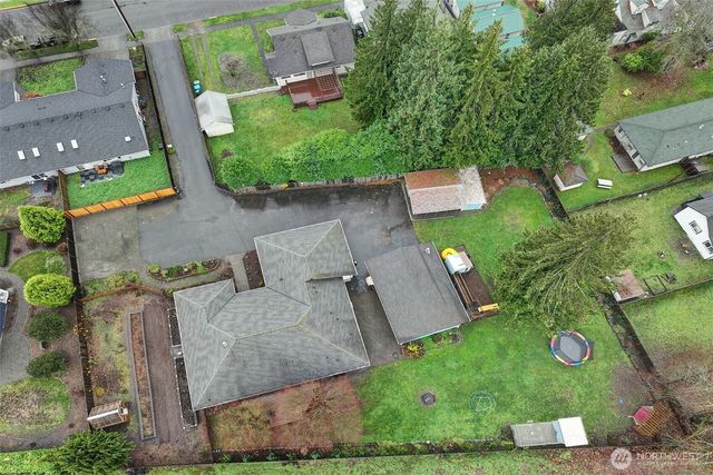 803 3rd Avenue NW, Puyallup, WA 98371