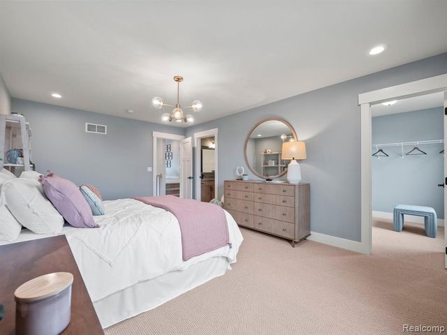 3768 Kinsley Boulevard, Ann Arbor, MI 48105