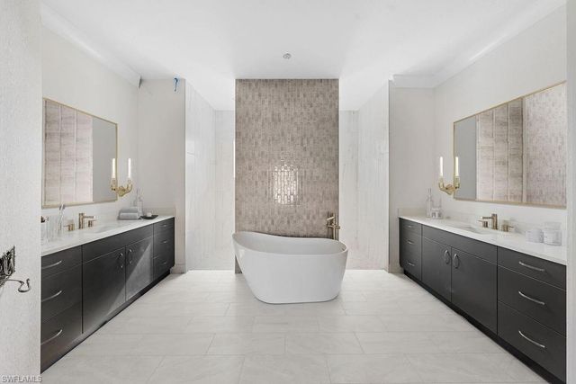 131 SW 57th ST, Cape Coral, FL 33914