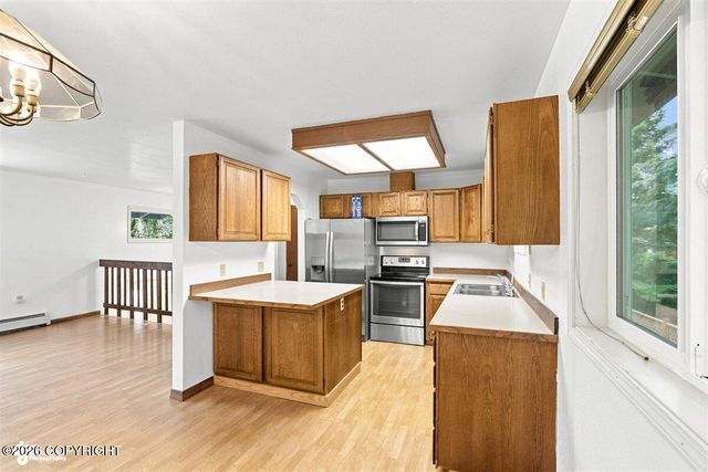821 Jay Circle, Anchorage, AK 99504