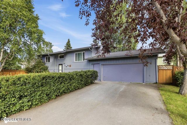821 Jay Circle, Anchorage, AK 99504