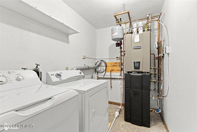 821 Jay Circle, Anchorage, AK 99504