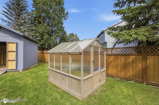 821 Jay Circle, Anchorage, AK 99504